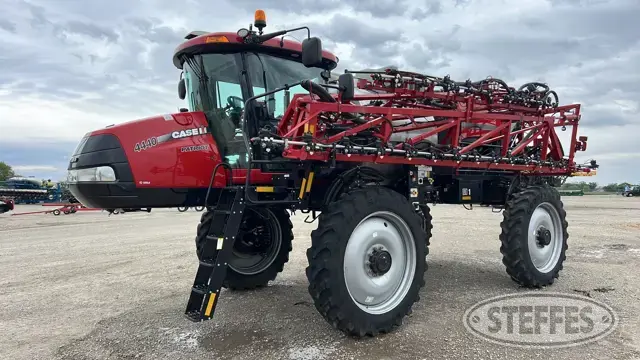 2021 Case IH Patriot 4440