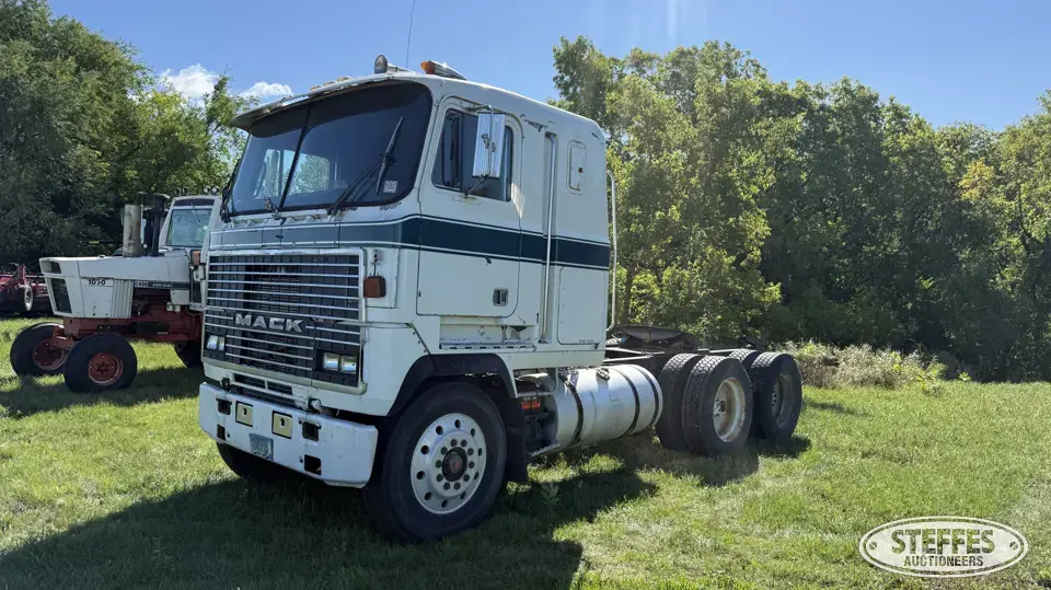 1986 Mack MH613 Cabover Truck with Sleeper