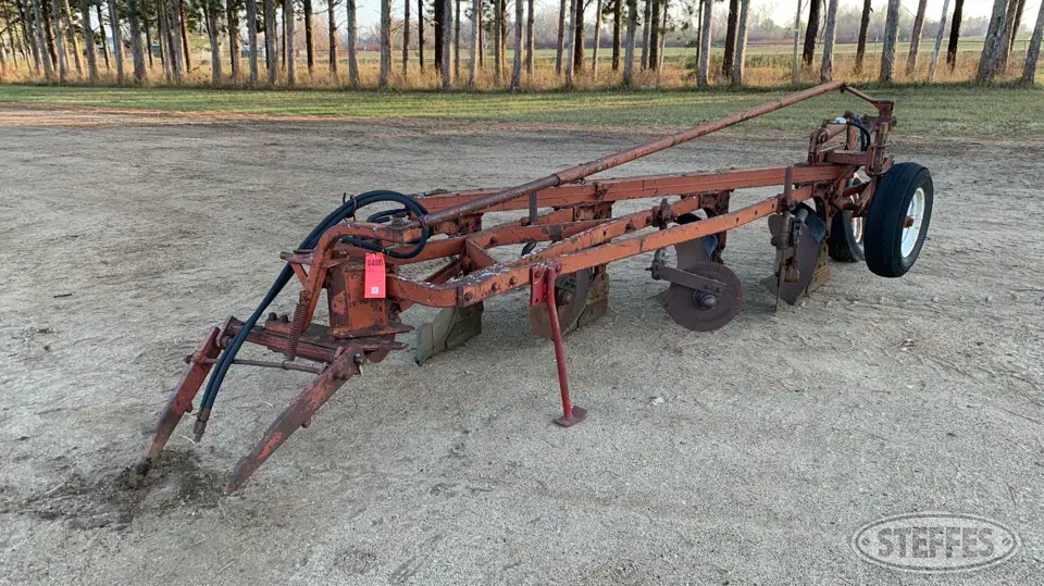 International 540 Plow