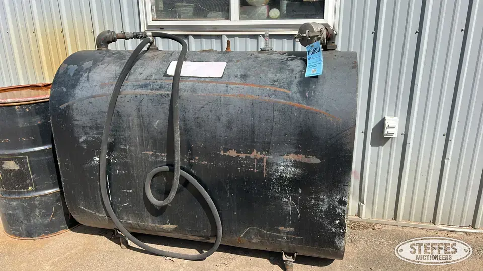 Approx. 250 gal. waste oil tank Oil and Gas Tank