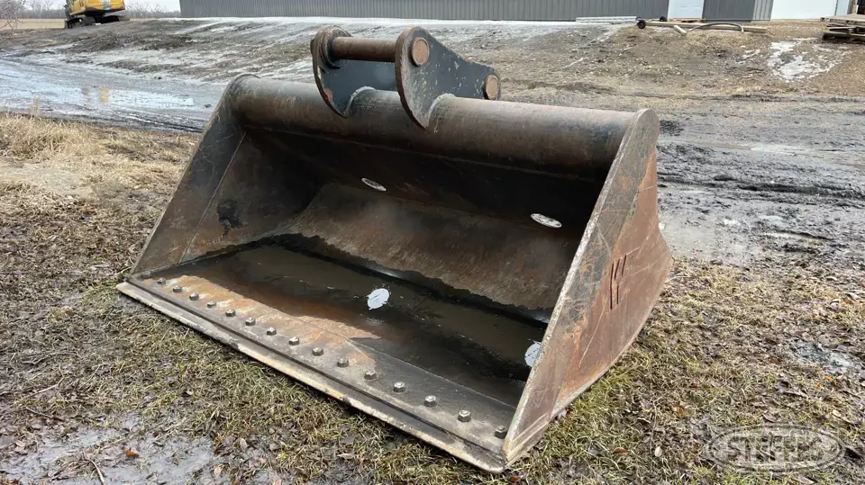 John Deere ditching bucket Excavator Attachment