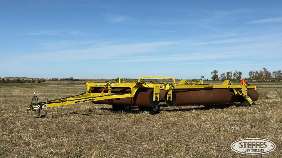 2023 Degelman 8000 Land Roller