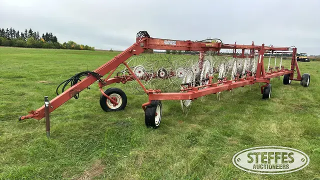 Rowse V-rake