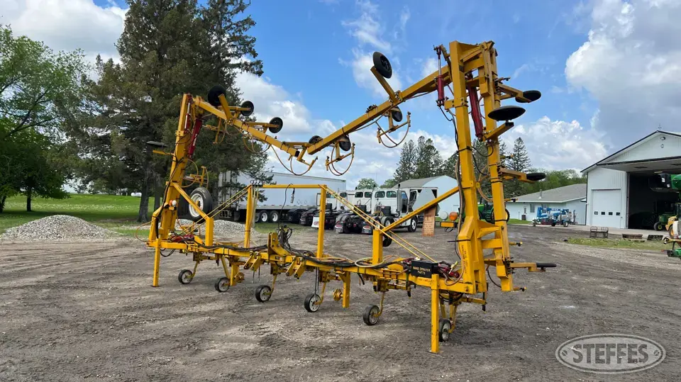 Alloway Pull-Type Sprayer