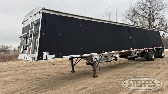 2007 Cornhusker 800 Ultra-Lite