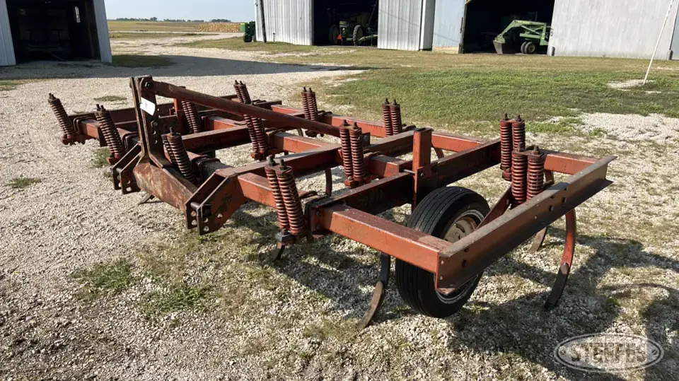 Bush Hog Chisel Plow