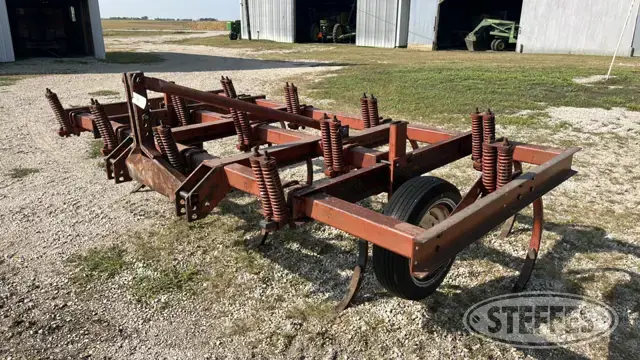 Bush Hog Chisel Plow