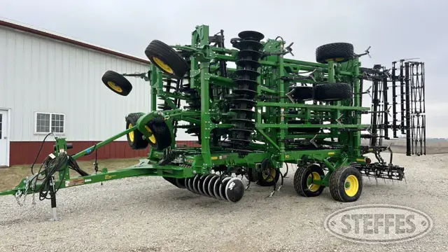 2022 John Deere 2330