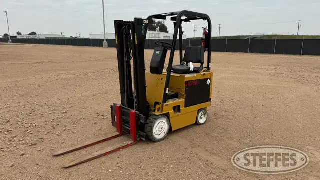 1990 CAT M30D