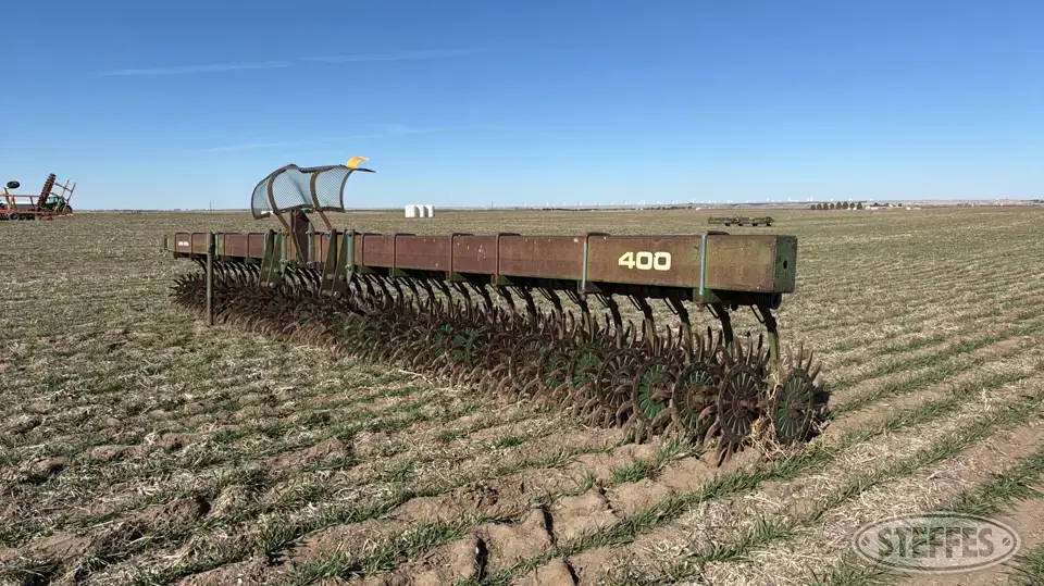 John Deere 400 Rotary Hoe