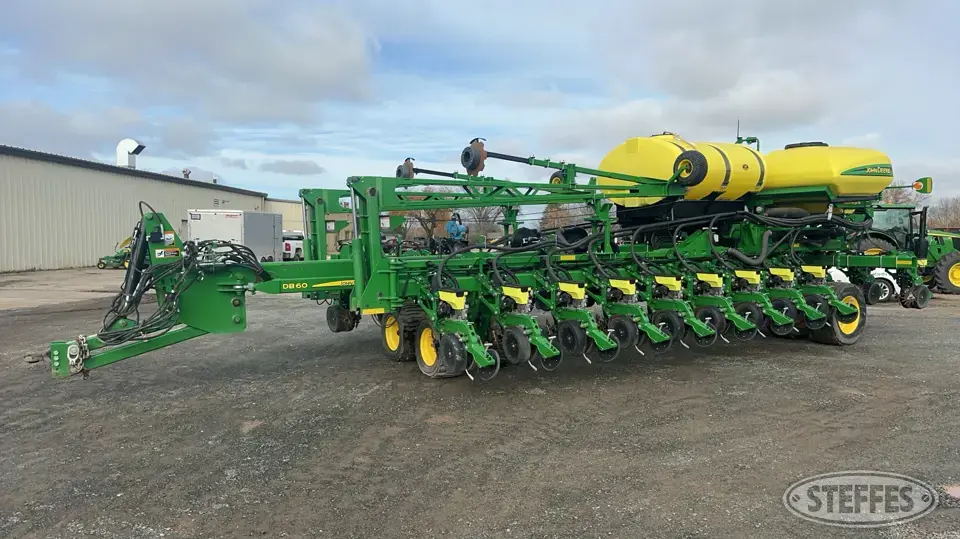 2018 John Deere DB60 12 or More Row Planter