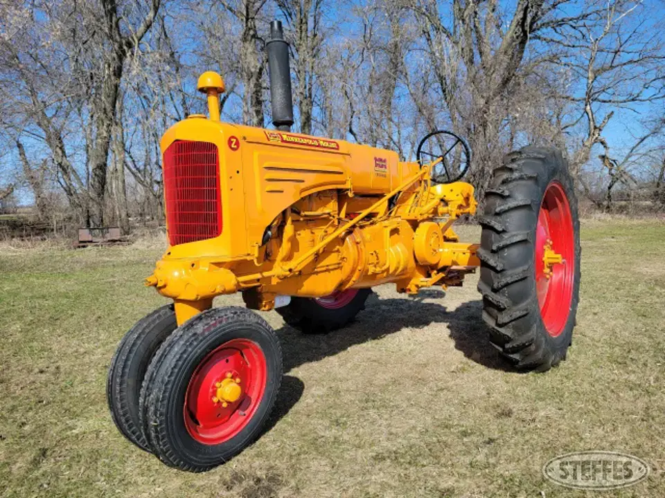 1947 Minneapolis Moline ZTU Collectible Show Tractors-Stationary Engine