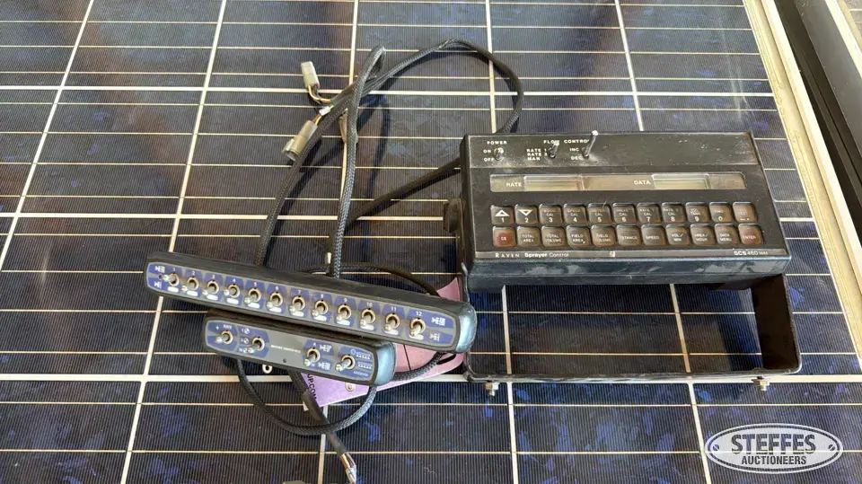 Raven SCS460 NVM sprayer control