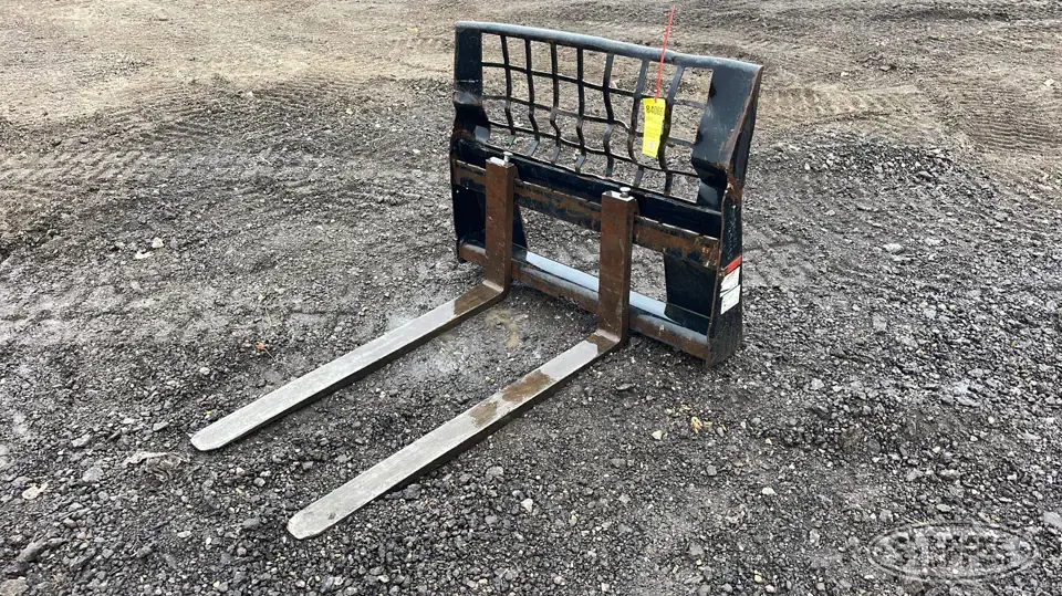 CAT 351-9371 Skid Steer Fork