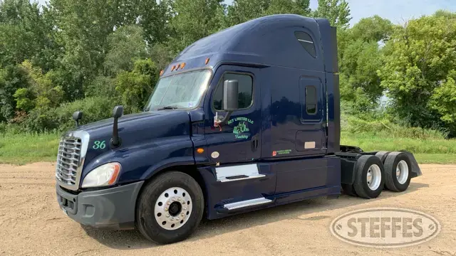 2015 Freightliner Cascadia