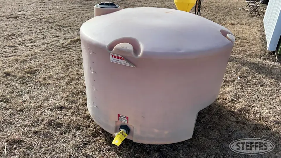 465 Gal. Poly Tank Liquid Nurse Tank