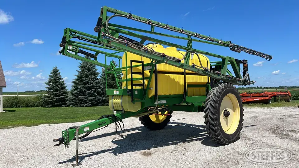 2005 Fast 9420 Pull-Type Sprayer
