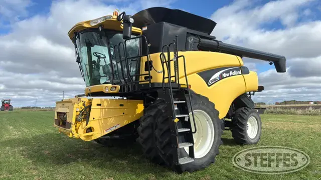 2006 New Holland CR960