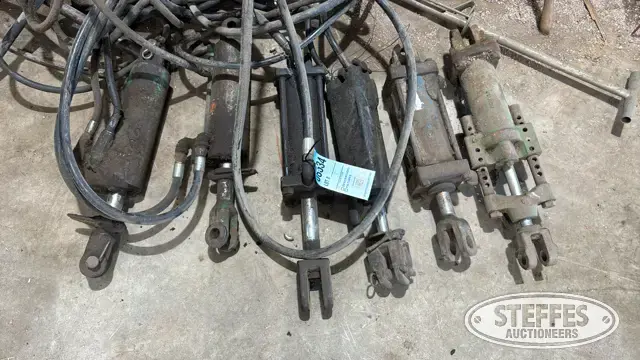 (6) hyd. cyl.