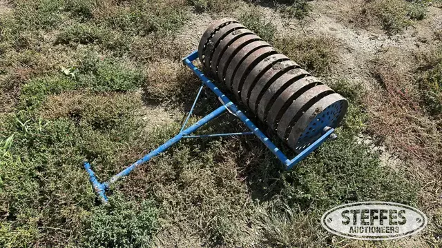 Yard roller