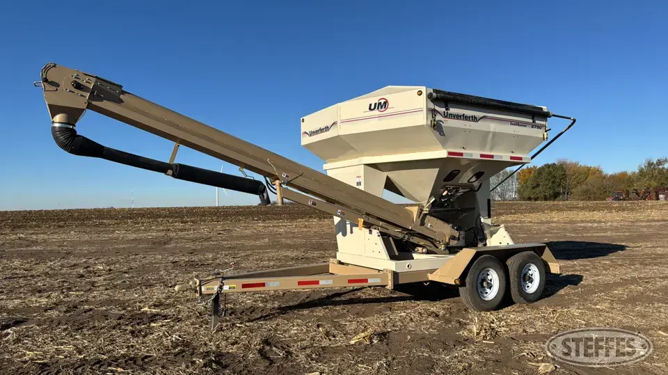 Unverferth Seed Runner 2750 Bulk Seed Tender Trailer