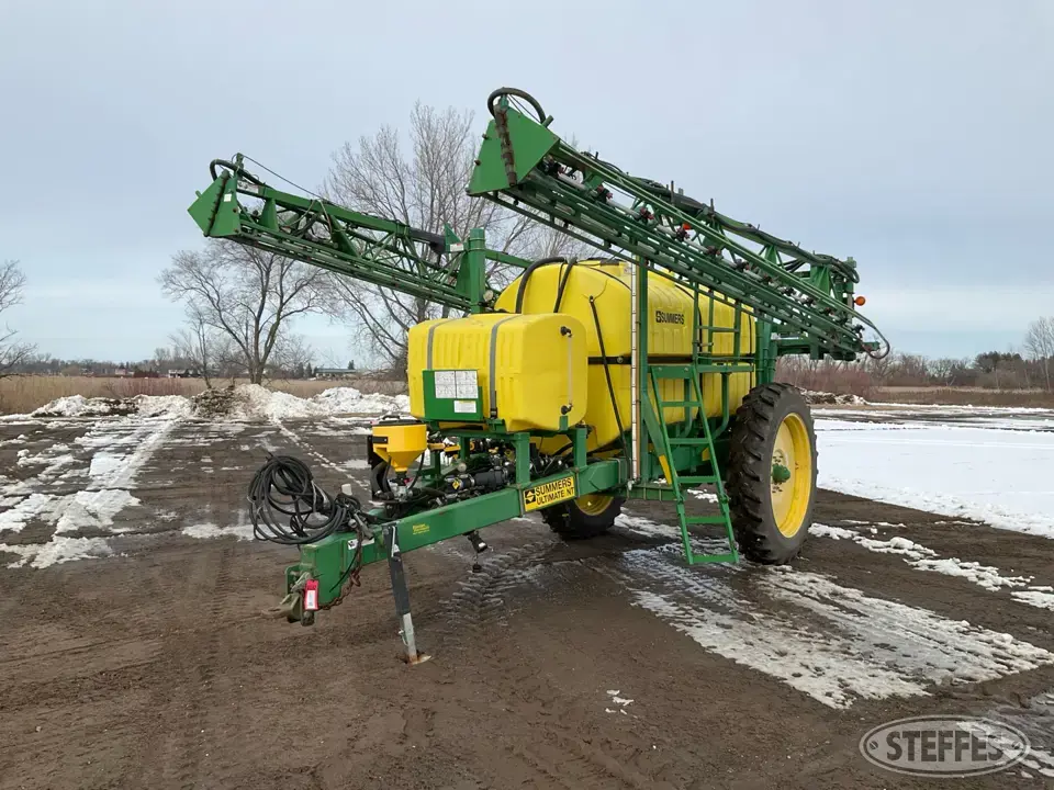 2008 Summers Ultimate Pull-Type Sprayer