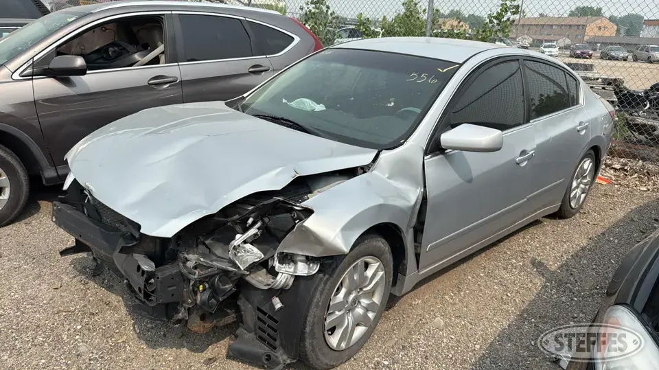 2009 Nissan Altima SL Car