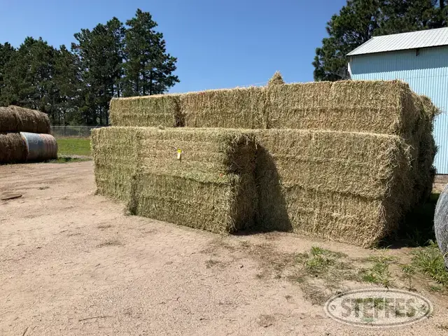 (53 Bales) 3x3x8 square