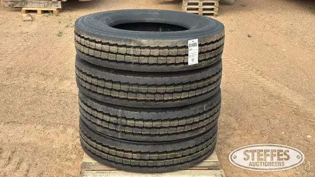 (4) 11R24.5 tires