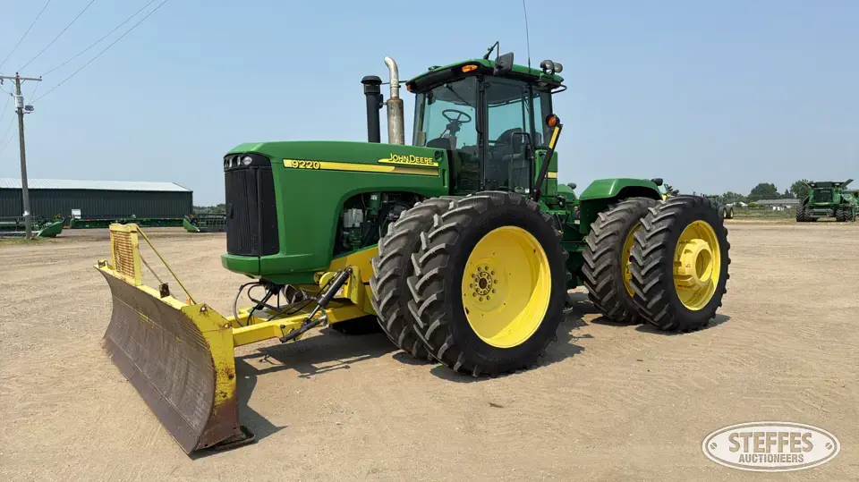 2007 John Deere 9220 4WD Tractor