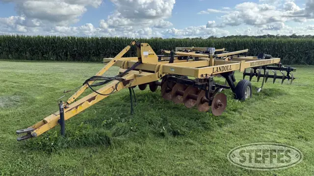 Landoll 2200