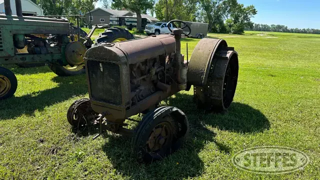 1930 McCormick Deering 10-20