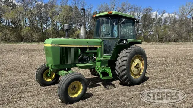 1974 John Deere 4230