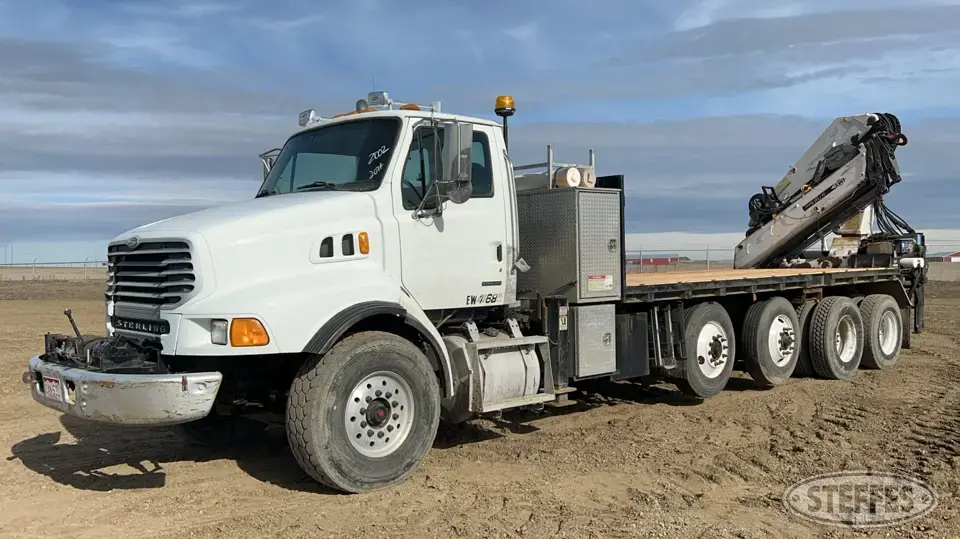 IMT 34/235K3 on 2002 Sterling Hyd. Truck Crane
