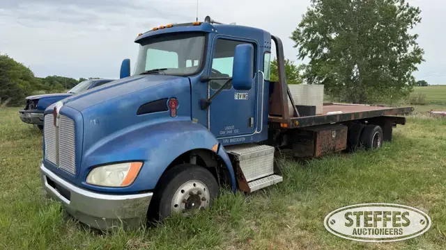 2008 Kenworth T270