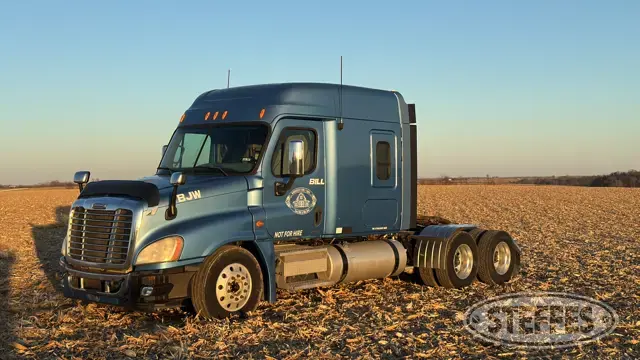 2009 Freightliner Cascadia 125