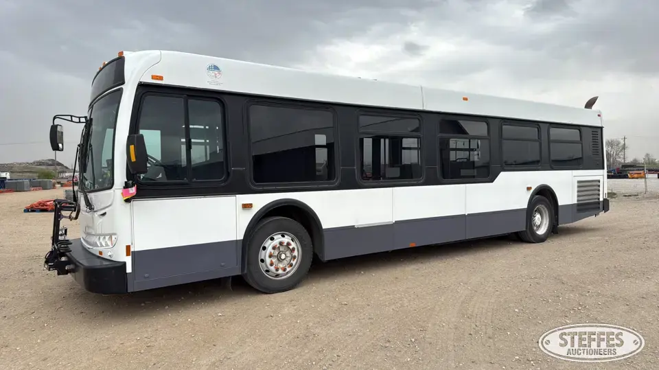 2010 New Flyer D35LFR Bus