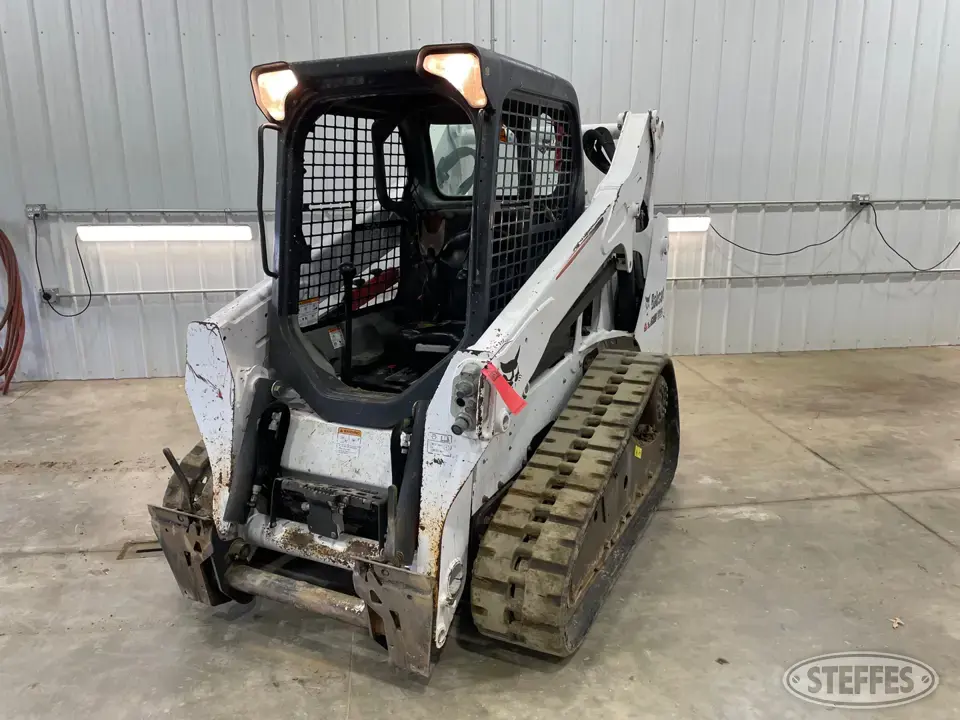 2015 Bobcat T590 Tracked Skid Steer