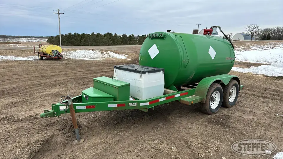 2012 LeeAgra 975DT Fuel-Lube Trailer