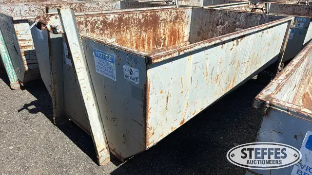10 yd. roll-off dumpster