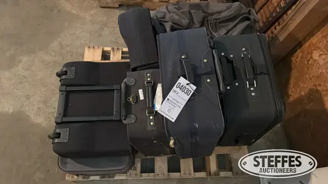Suitcases & duffel bags