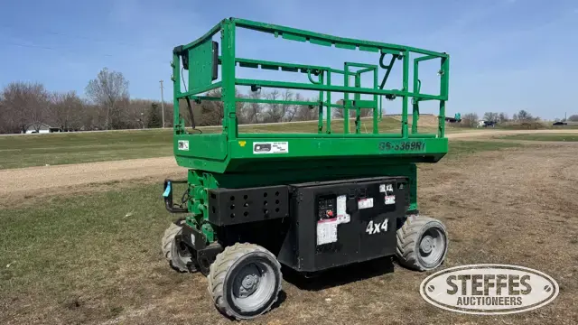 2015 Genie GS-3369RT