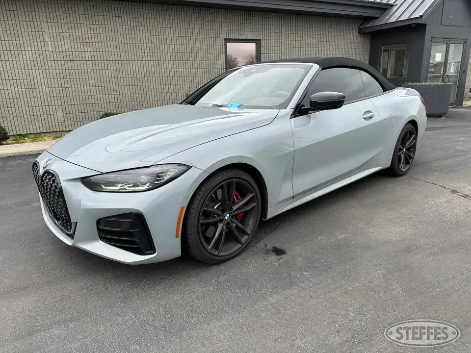 2023 BMW M440i xDrive Car