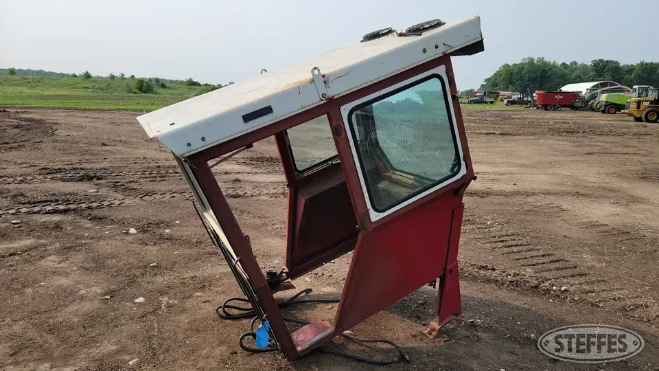 Hiniker Cab Tractor Part