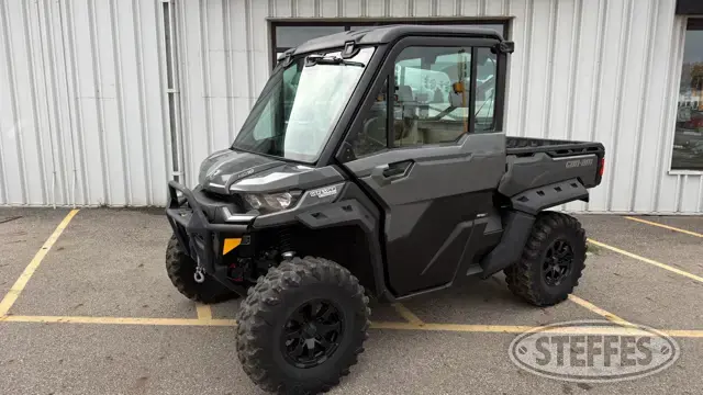 2023 Can-Am Defender HD10 Limited
