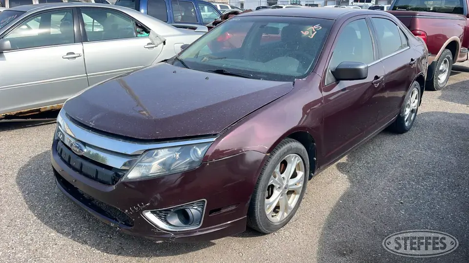 2012 Ford Fusion SE Car