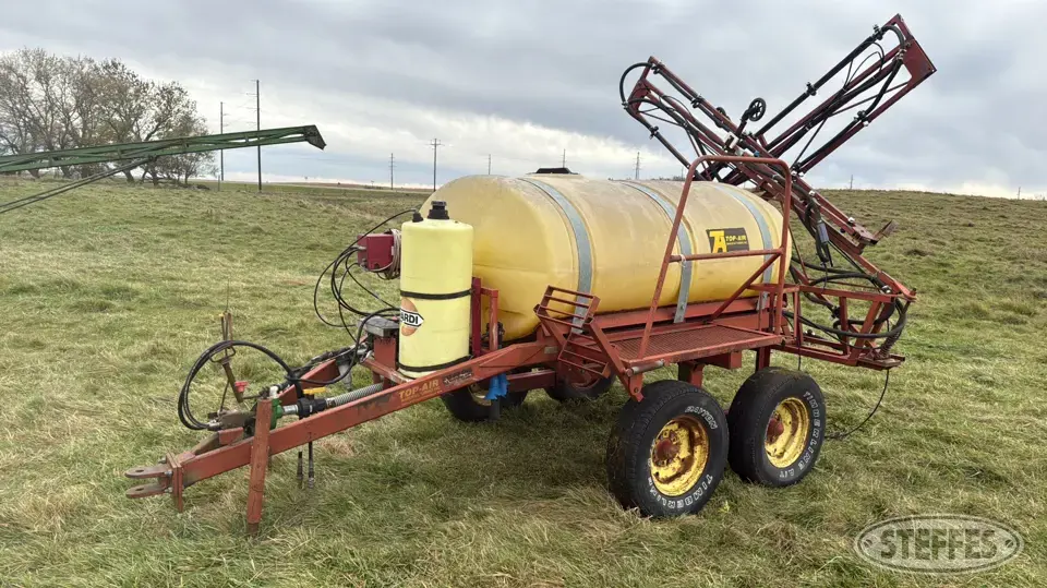 Top-Air pull-type sprayer