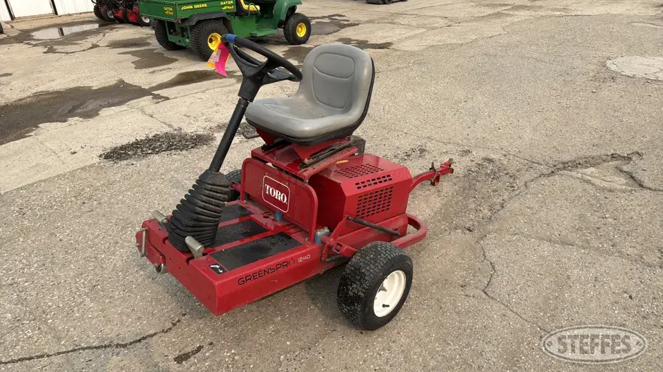2014 Toro GreensPro 1240 Lawn and Garden-Other