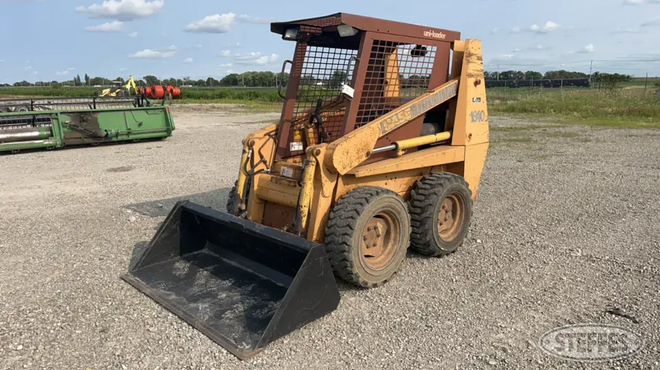 1990 Case 1840 Wheeled Skid Steer