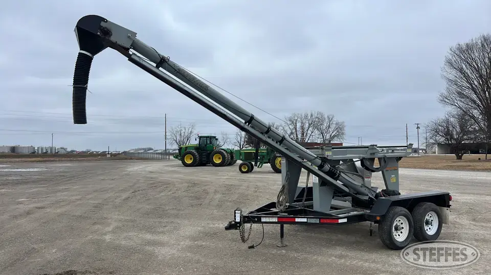 Speed King Tote E Box Seed Tender Trailer
